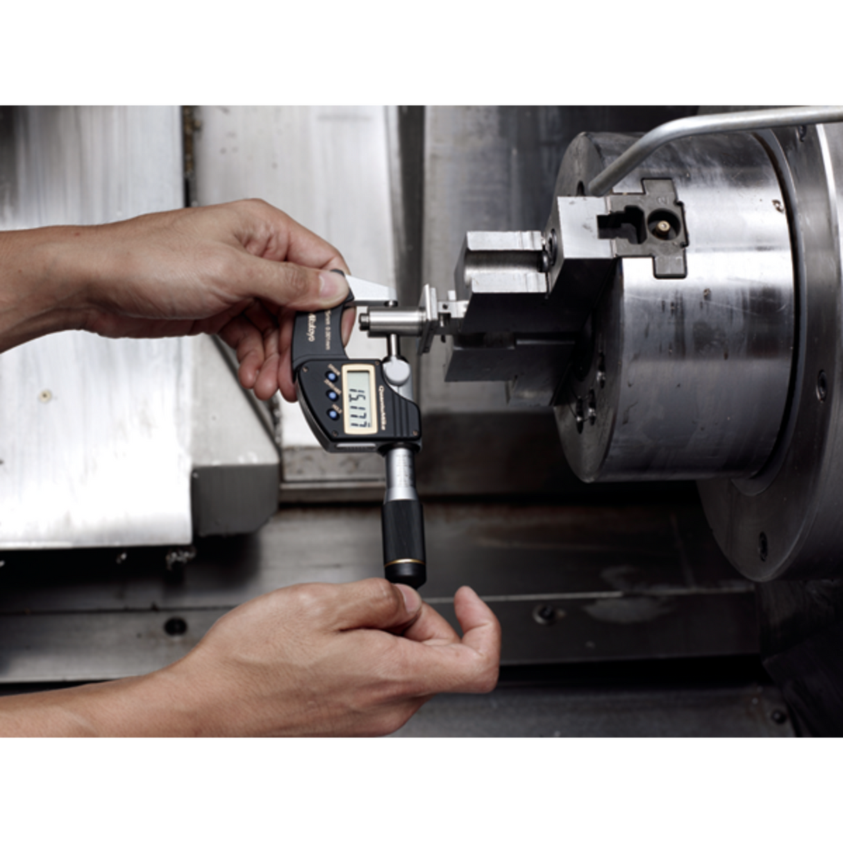 Micrómetro digital QuantuMike IP65 pulg/mm, 2-3 pulg,sin salida