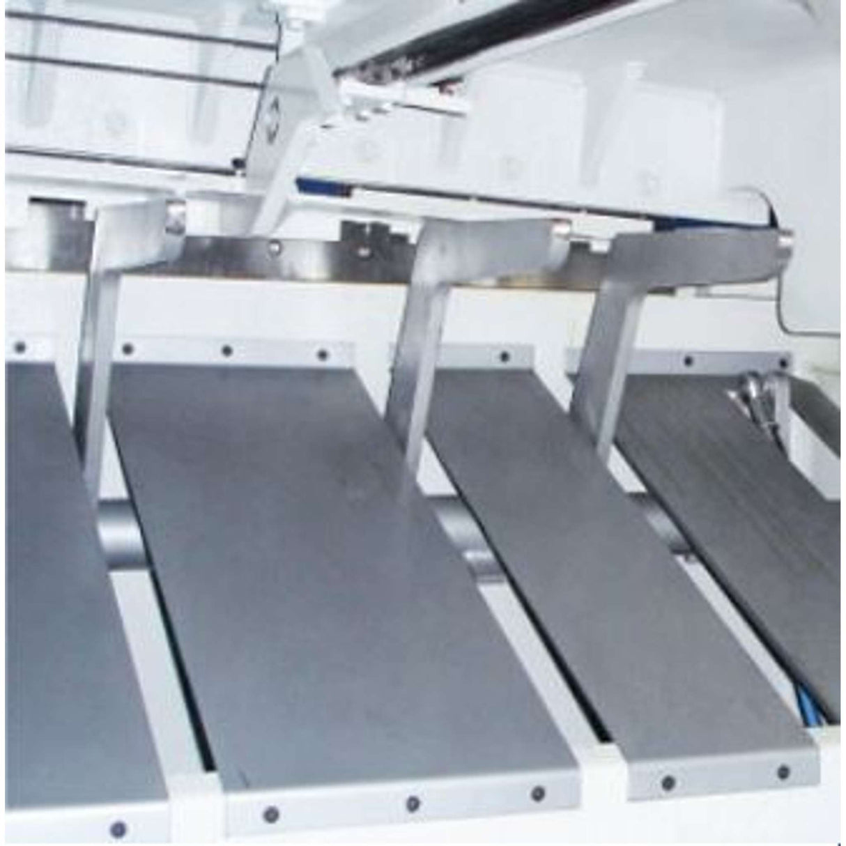 Máquina Cizalla Híbrida de 6mm de corte con accesorios estandar a 220v/60Hz