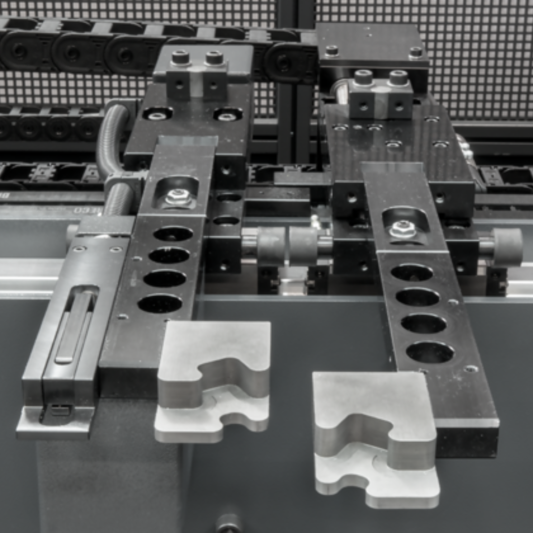 Máquina Dobladora Eléctrica E-Brake 50-130T Ultra Safan