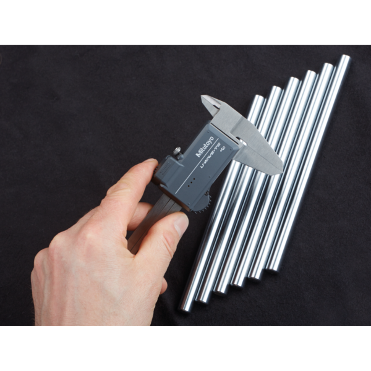 Calibrador digital ABS AOS 0-150mm, Cuchilla, Rodillo para el pulgar, Salida de datos.